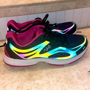 Ryka Devo 2, size 7.5 women’s, very good condition!